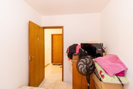 Casa de condomínio à venda com 99m², 3 quartos e 2 vagasQuarto 2