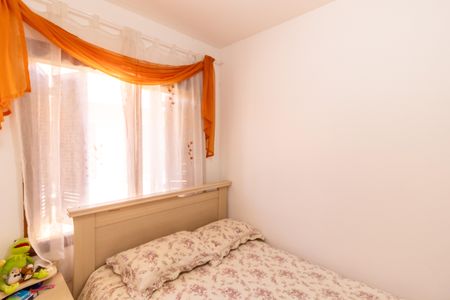 Casa de condomínio à venda com 99m², 3 quartos e 2 vagasQuarto 2