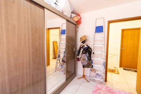 Casa de condomínio à venda com 99m², 3 quartos e 2 vagasQuarto 1