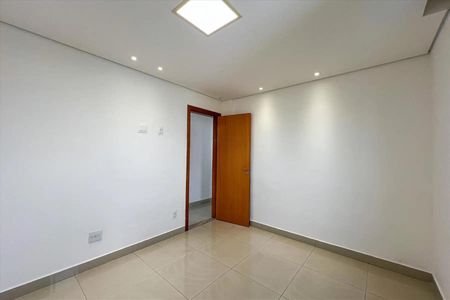Apartamento para alugar com 150m², 4 quartos e 3 vagas