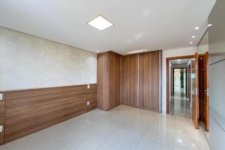Apartamento para alugar com 150m², 4 quartos e 3 vagas