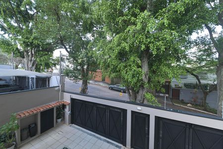 Casa à venda com 214m², 4 quartos e 4 vagasSacada - Vista