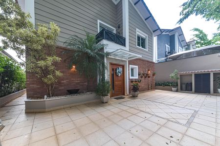 Casa à venda com 214m², 4 quartos e 4 vagasGaragem