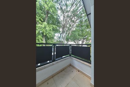 Casa à venda com 214m², 4 quartos e 4 vagasSacada