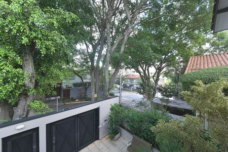 Casa à venda com 214m², 4 quartos e 4 vagasSacada - Vista