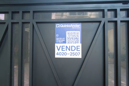 Casa à venda com 214m², 4 quartos e 4 vagasPlaquinha