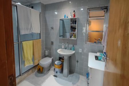 Apartamento à venda com 92m², 3 quartos e 1 vagaBanheiro 2