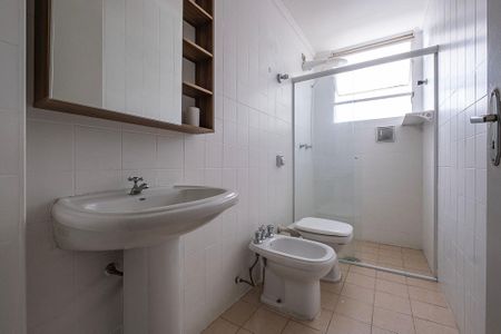 Apartamento para alugar com 139m², 3 quartos e 1 vaga Apartamento para alugar com 139m², 3 quartos e 1 vagaBanheiro Social