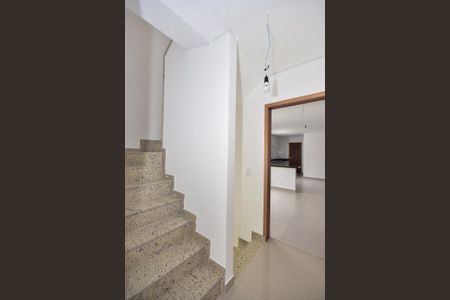 Casa para alugar com 250m², 3 quartos e 8 vagasHall de Entrada