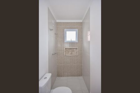 Casa para alugar com 250m², 3 quartos e 8 vagasChuveiro da Suíte 1