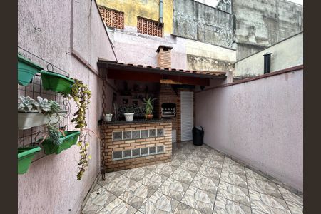 Casa à venda com 90m², 2 quartos e 2 vagas Casa à venda com 90m², 2 quartos e 2 vagasQuintal/ Área Gourmet