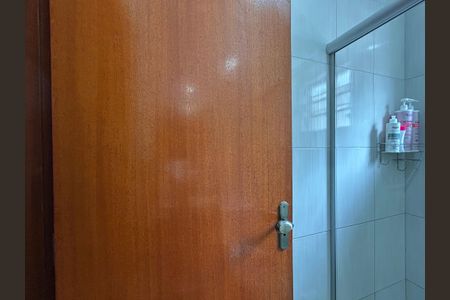 Casa à venda com 90m², 2 quartos e 2 vagas Casa à venda com 90m², 2 quartos e 2 vagasBanheiro da Suíte 1