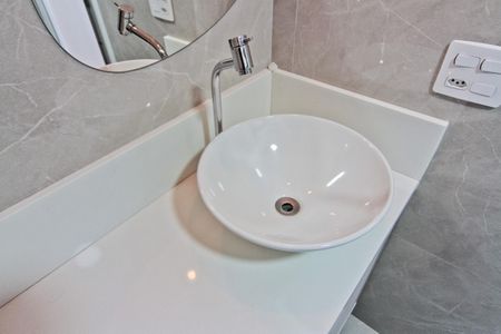 Apartamento à venda com 67m², 3 quartos e 2 vagasBanheiro da Suíte