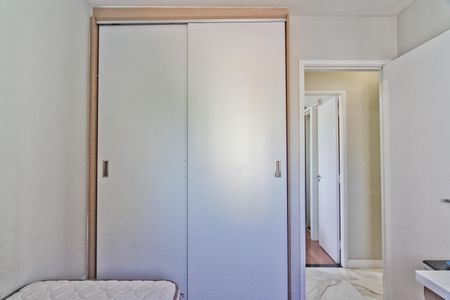 Apartamento à venda com 67m², 3 quartos e 2 vagasQuarto 2