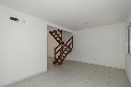 Sala de casa de condomínio para alugar com 3 quartos, 169m² em Jardim Floresta, Porto Alegre