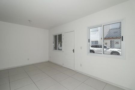 Sala de casa de condomínio para alugar com 3 quartos, 169m² em Jardim Floresta, Porto Alegre