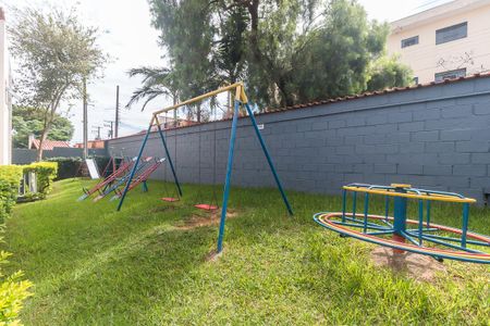 Casa de condomínio para alugar com 60m², 2 quartos e 2 vagas Casa de condomínio para alugar com 60m², 2 quartos e 2 vagasÁrea comum - Playground