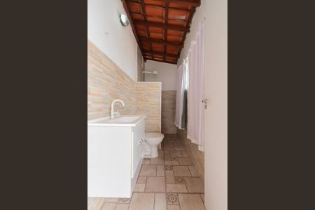 Casa para alugar com 180m², 2 quartos e 4 vagasBanheiro Externo 