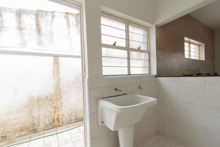 Casa para alugar com 180m², 2 quartos e 4 vagasÁrea de Serviço