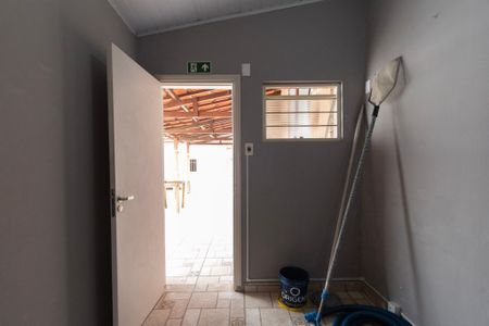 Casa para alugar com 180m², 2 quartos e 4 vagasQuarto Despensa 