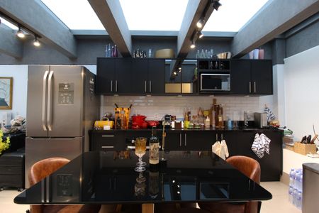 Apartamento à venda com 80m², 2 quartos e 1 vagaSala/Cozinha