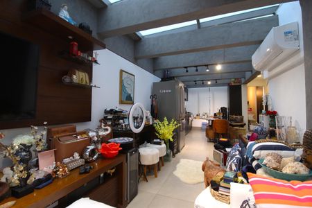 Apartamento à venda com 80m², 2 quartos e 1 vagaSala/Cozinha