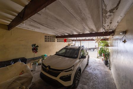 Casa à venda com 130m², 3 quartos e 2 vagasGaragem