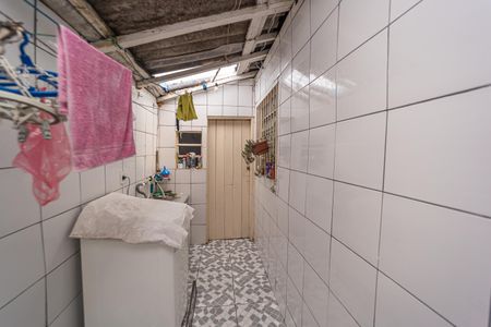 Casa à venda com 130m², 3 quartos e 2 vagasÁrea de Serviço