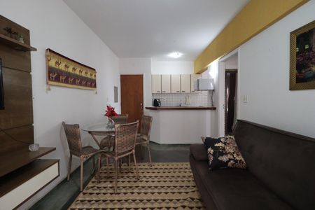 Sala de apartamento para alugar com 1 quarto, 49m² em Centro, Ribeirão Preto
