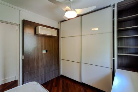 Apartamento à venda com 95m², 3 quartos e 2 vagasQuarto 1
