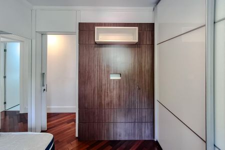 Apartamento à venda com 95m², 3 quartos e 2 vagasQuarto 1