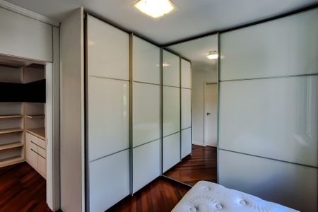 Apartamento à venda com 95m², 3 quartos e 2 vagasQuarto 3 - Suíte
