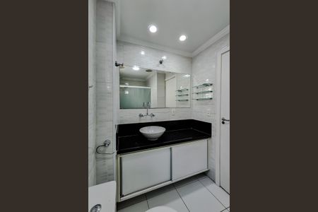 Apartamento à venda com 95m², 3 quartos e 2 vagasBanheiro da Suíte