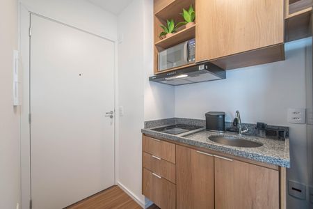Cozinha de kitnet/studio à venda com 1 quarto, 28m² em Cidade Monções, São Paulo