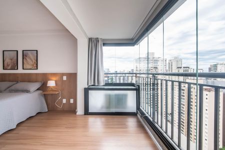 Varanda de kitnet/studio à venda com 1 quarto, 28m² em Cidade Monções, São Paulo