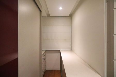 Apartamento à venda com 67m², 1 quarto e 2 vagasSuíte