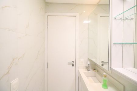 Apartamento à venda com 67m², 1 quarto e 2 vagasBanheiro Social