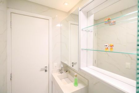 Apartamento à venda com 67m², 1 quarto e 2 vagasBanheiro Social