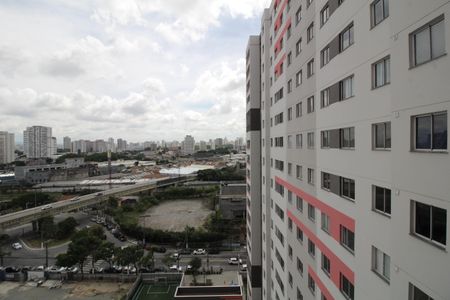 Apartamento à venda com 35m², 2 quartos e sem vaga Apartamento à venda com 35m², 2 quartos e sem vagaVistas