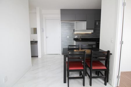 Apartamento à venda com 35m², 2 quartos e sem vaga Apartamento à venda com 35m², 2 quartos e sem vagaSala