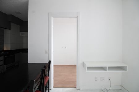 Apartamento à venda com 35m², 2 quartos e sem vaga Apartamento à venda com 35m², 2 quartos e sem vagaSala