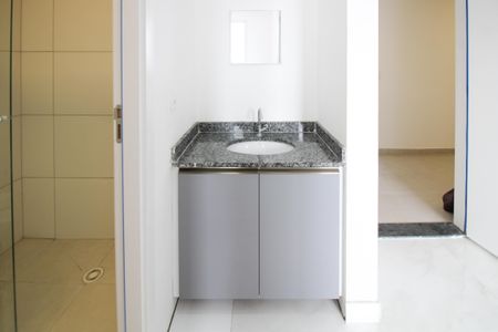 Apartamento à venda com 35m², 2 quartos e sem vaga Apartamento à venda com 35m², 2 quartos e sem vagaBanheiro