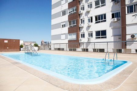 Apartamento à venda com 63m², 2 quartos e 2 vagasÁrea Comum - Piscina