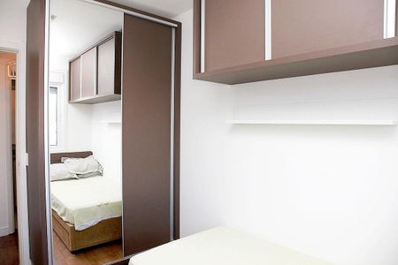 Apartamento à venda com 63m², 2 quartos e 2 vagasQuarto 2