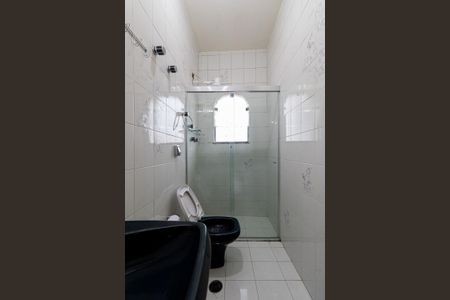 Casa à venda com 500m², 7 quartos e 2 vagas Casa à venda com 500m², 7 quartos e 2 vagasBanheiro 1