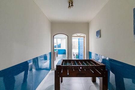 Casa à venda com 500m², 7 quartos e 2 vagas Casa à venda com 500m², 7 quartos e 2 vagasSalão de Jogos