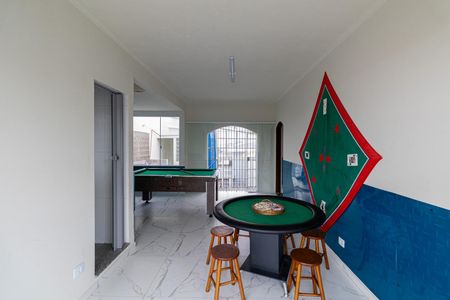 Casa à venda com 500m², 7 quartos e 2 vagas Casa à venda com 500m², 7 quartos e 2 vagasSalão de Jogos