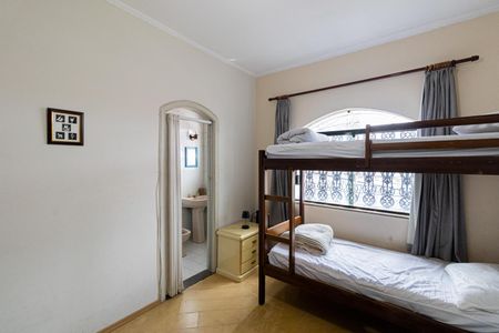 Casa à venda com 500m², 7 quartos e 2 vagas Casa à venda com 500m², 7 quartos e 2 vagasSuíte 2