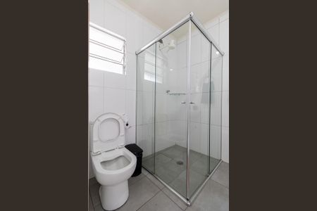 Casa à venda com 500m², 7 quartos e 2 vagas Casa à venda com 500m², 7 quartos e 2 vagasBanheiro 2