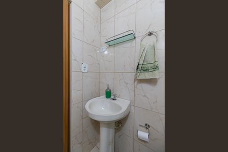 Casa à venda com 500m², 7 quartos e 2 vagas Casa à venda com 500m², 7 quartos e 2 vagasBanheiro Suíte 6